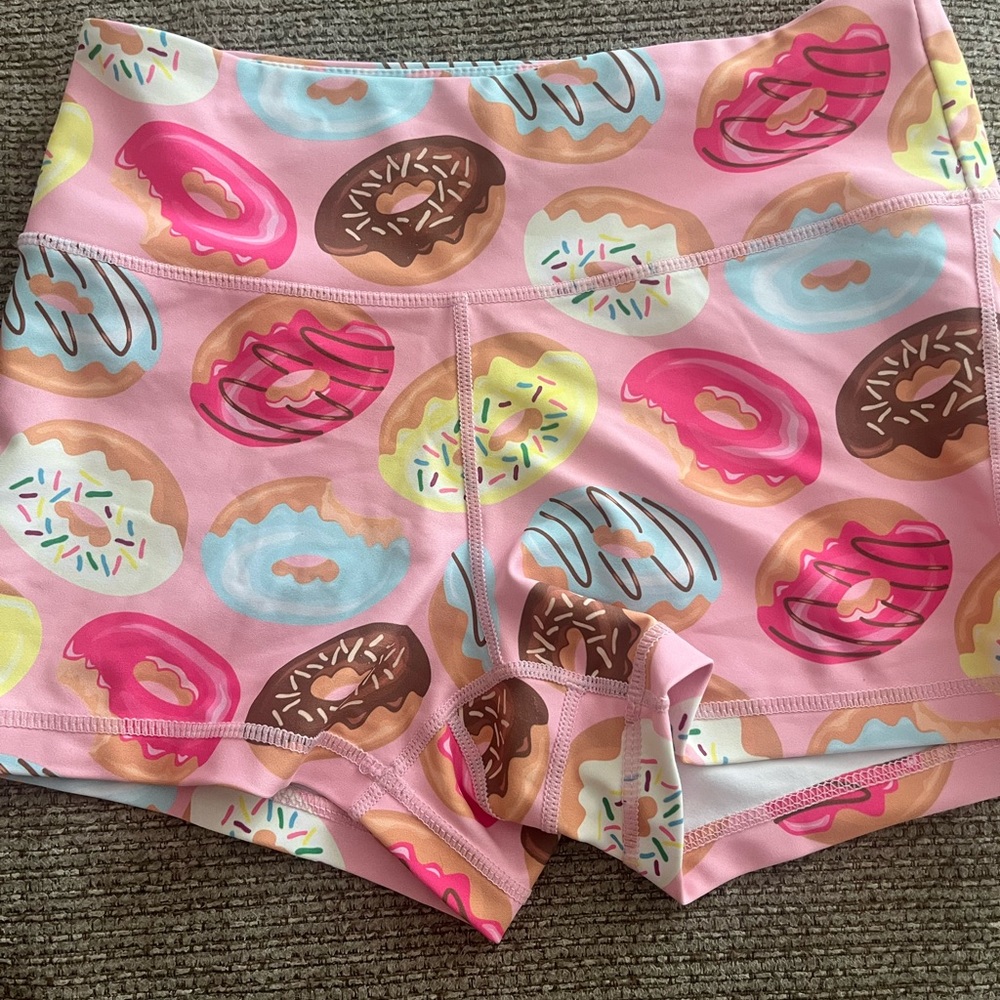 Voxy Donut Training Short